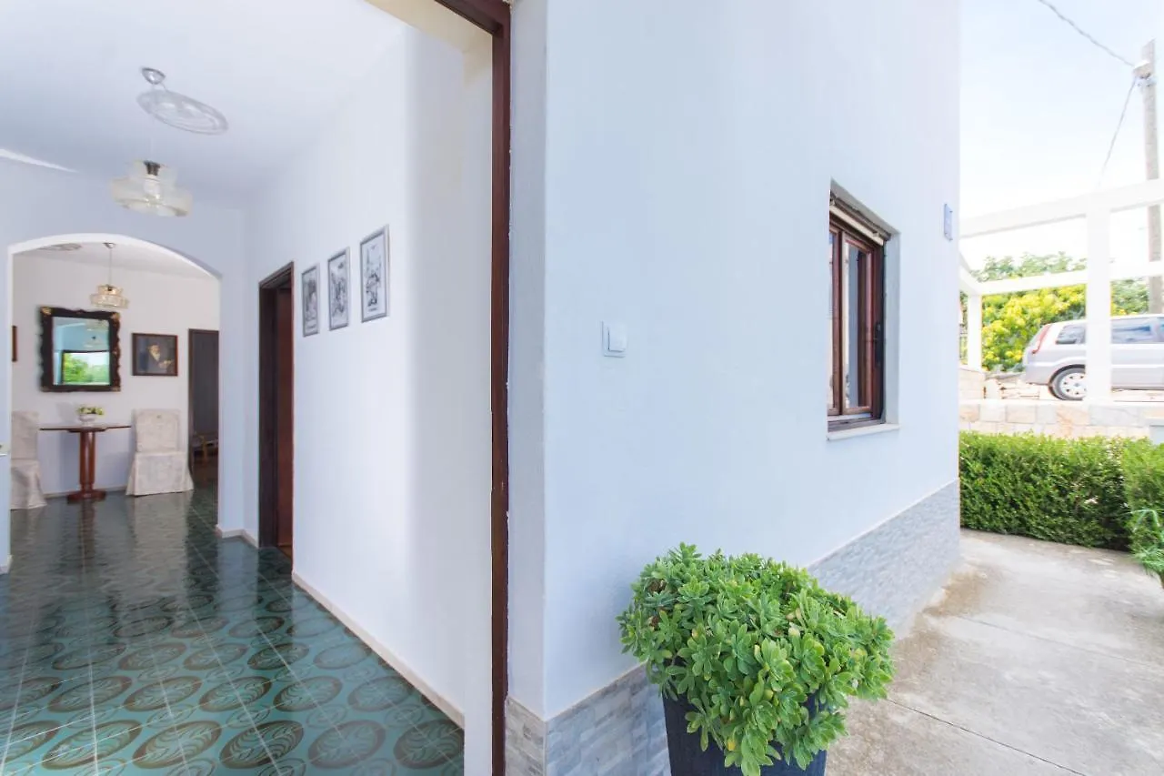 Apartment Lorenzo Trogir Croatia