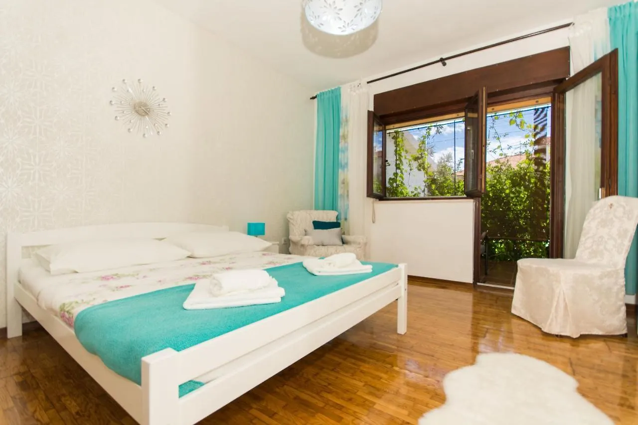 Apartment Lorenzo Trogir Croatia